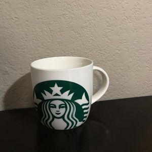 2017 Starbucks Green and White Mug